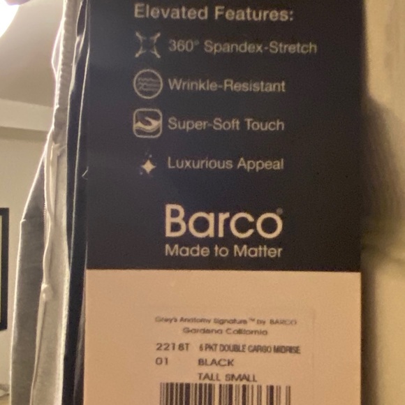 Greys anatomy signature Olivia cargo scrub - Picture 3 of 3